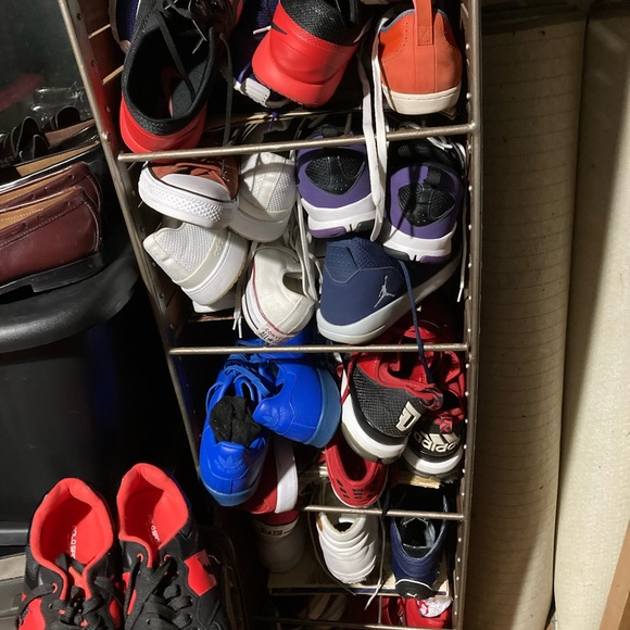 Over 200 pairs of my personal shoe collection - Picture 5 of 15